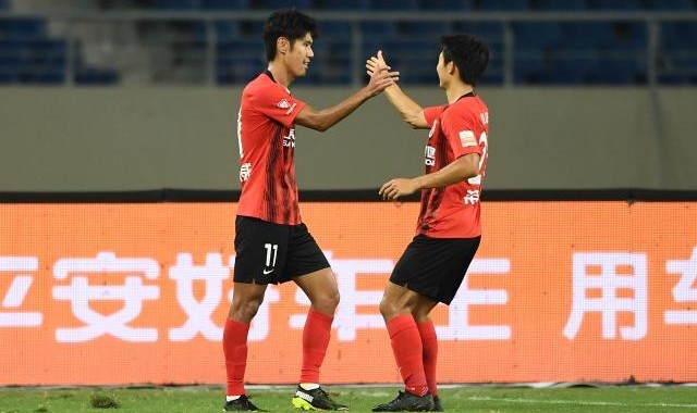 【中超】吕文君传射 海港3比0武汉队锁定争冠组席位